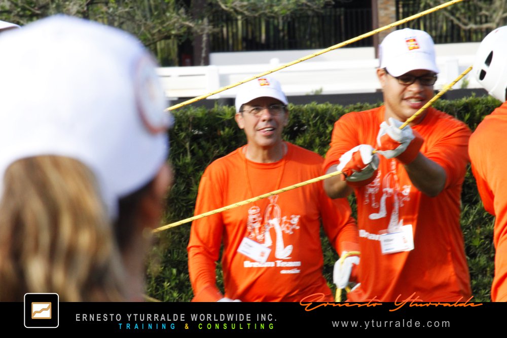 Team Building Ecuador | Taller de Trabajo en Equipo para Empresas