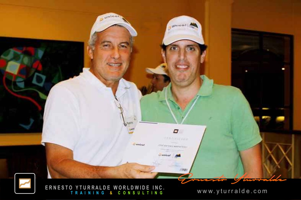 Team Building Ecuador | Taller de Cuerdas Bajas con Ernesto Yturralde | Aprendizaje Experiencial para colaboradores